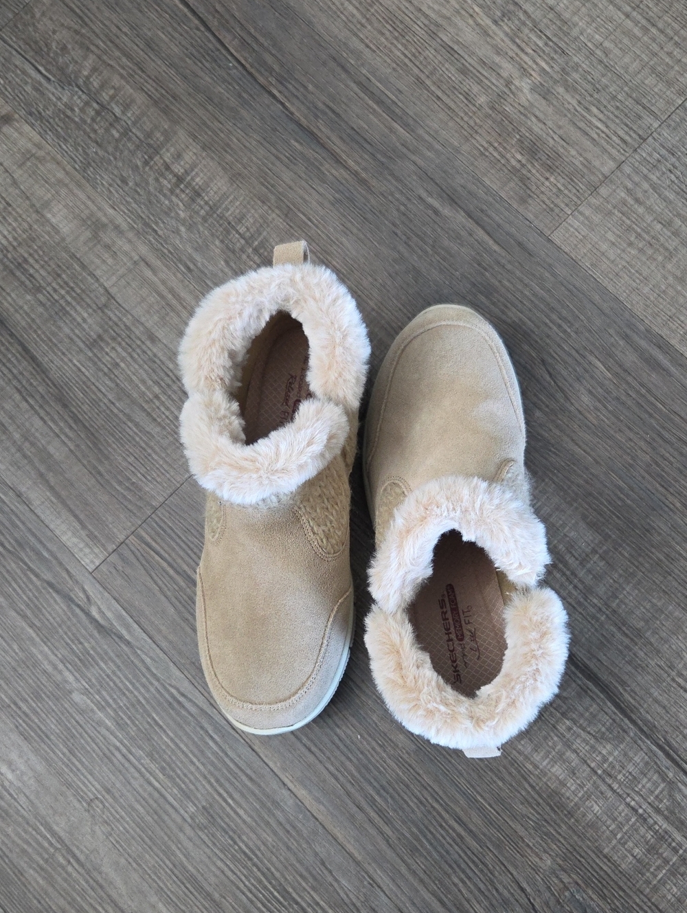 Skechers Beige Faux Fur Ankle Booties
